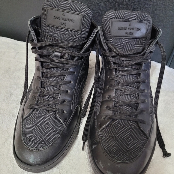 LOUIS VUITTON - Picture 7 of 7